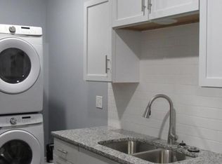 708 E 26th St APT 1W, Kansas City, MO 64108