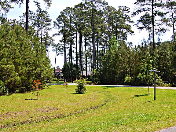 3rd image of 76 Forest Dr Lot 26-31-33