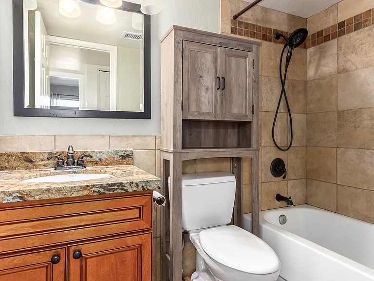 2321 E Enid Cir — Photo 32