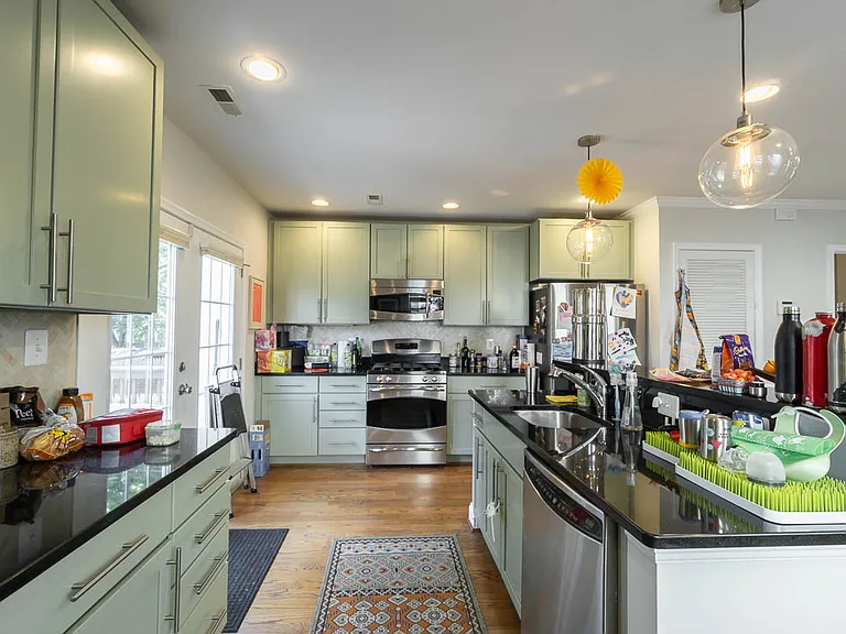 904 Webster St NW — Photo 15