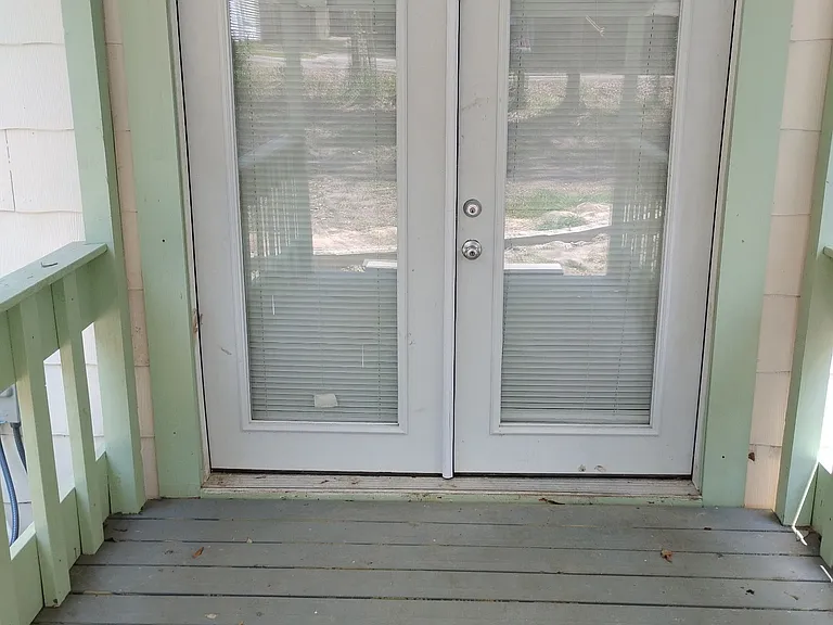 106 N 20th Ave #C — Photo 1