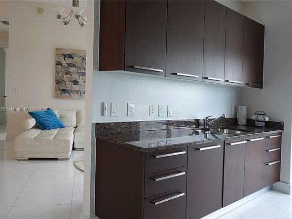 3rd image of 15811 Collins Ave APT 4005
