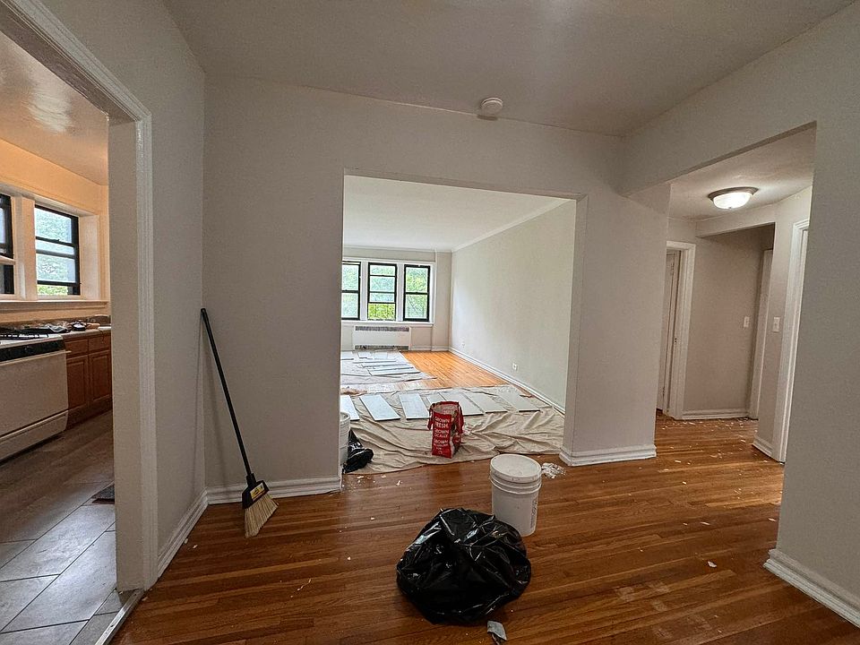 1st image of 76-9 34th Ave Floor 4