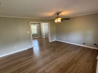 6629 Speaker Rd, Kansas City, KS 66111