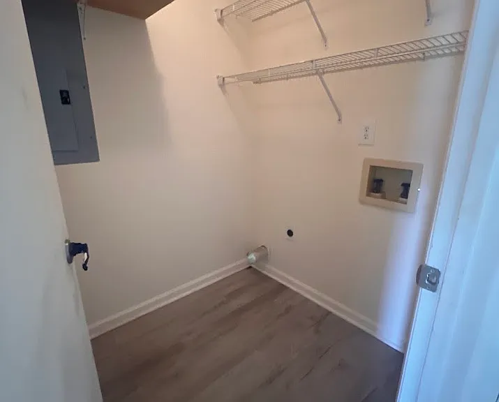845 Brattleboro Ct — Photo 9