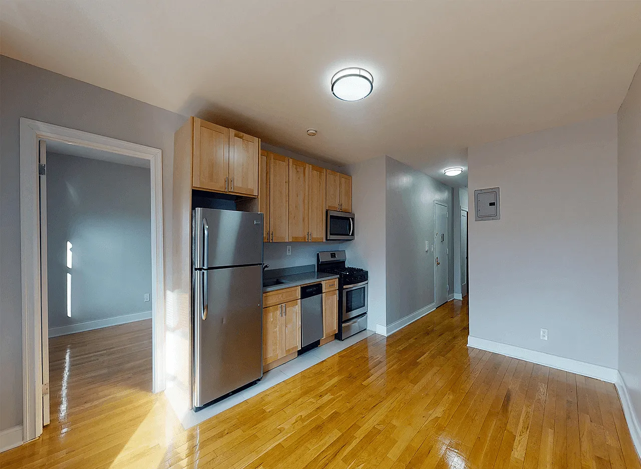 23-25 East 124th Street — Photo 3