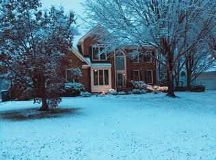 11301 Old Lewiston Rd, North Chesterfield, VA 23236