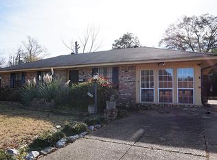 887 Bramblewood Ln, Memphis, TN 38109