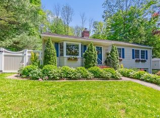 111 Castle Rd, Chappaqua, NY 10514