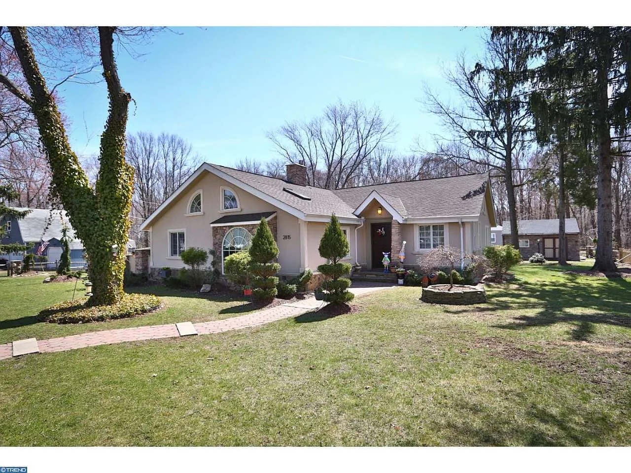 2815 Green Ave photo 1