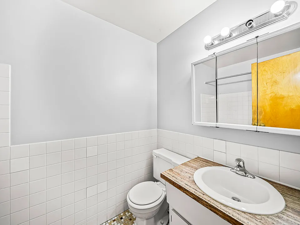 Heatherstone Apartments
