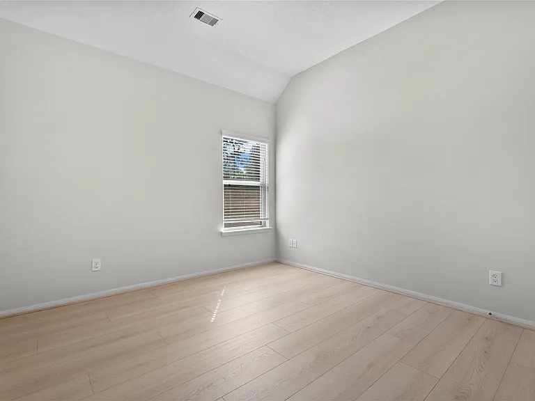 2558 Marufo Vega Dr — Photo 27