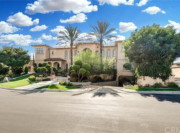 3rd image of 2307 Verona Ct