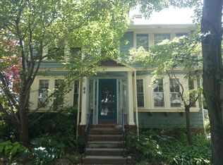 24 Adams St, Brookline, MA 02446