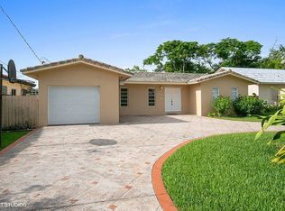 9020 SW 157th St, Palmetto Bay, FL 33157