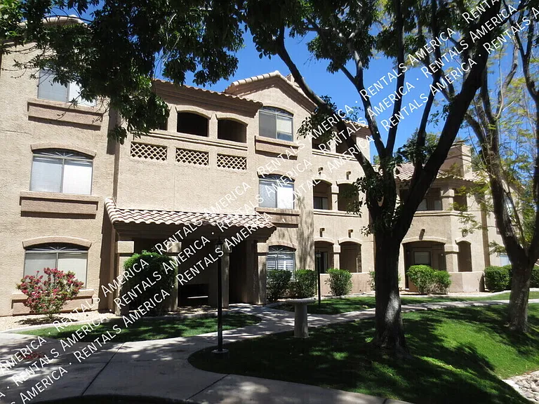 15095 N Thompson Peak Pkwy #2119 — Photo 2