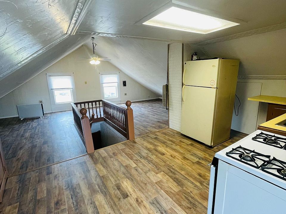 417 New Castle Ave Sharon PA Zillow