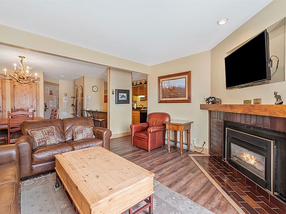 4th image of 2015 Walton Creek Road UNIT 113