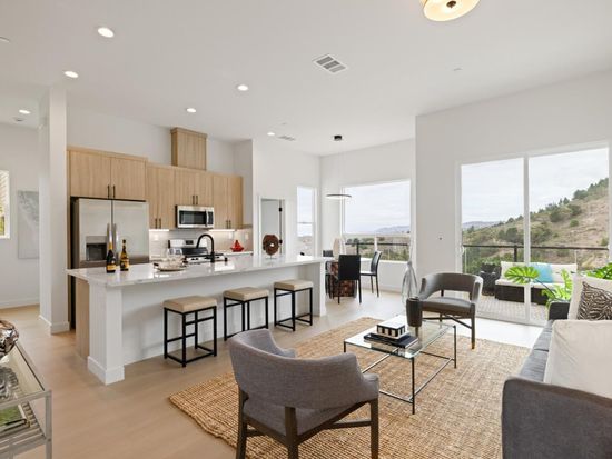 817 Fassler Ave, Pacifica, CA 94044
