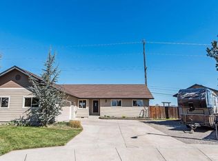 829 SW 24th Ct, Redmond, OR 97756