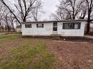 619 Pershing Ave, Machesney Park, IL