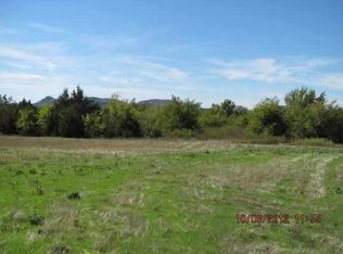 1322 Poko Mountain Ln, Lawton, OK 73507