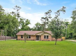 1019 Pine Needles Dr, Sour Lake, TX 77659