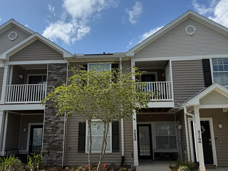 575 Oakleaf Plantation Pkwy #502 — Photo 1