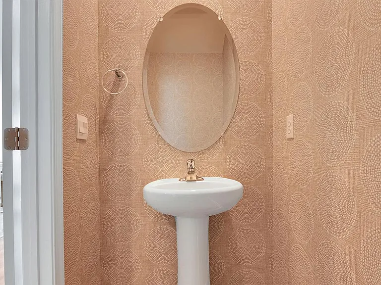 10 Whaler Dr — Photo 6