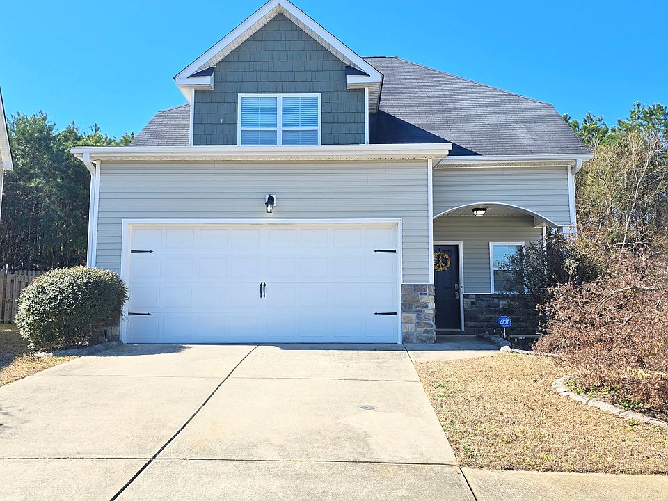 1st image of 215 Claudia Dr