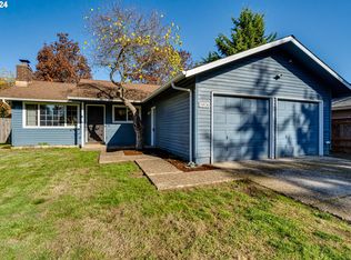 3806 Peppertree Dr, Eugene, OR 97402