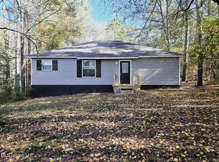 2000 Wansley Rd, Laurel, MS 39443