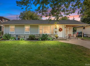 532 Elizabeth St, Milford, MI 48381