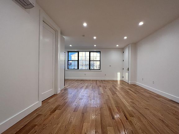 2nd image of 457 Quincy Ave Floor 2