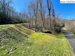 125 Stone Ledge Lane, Blowing Rock, NC 28605