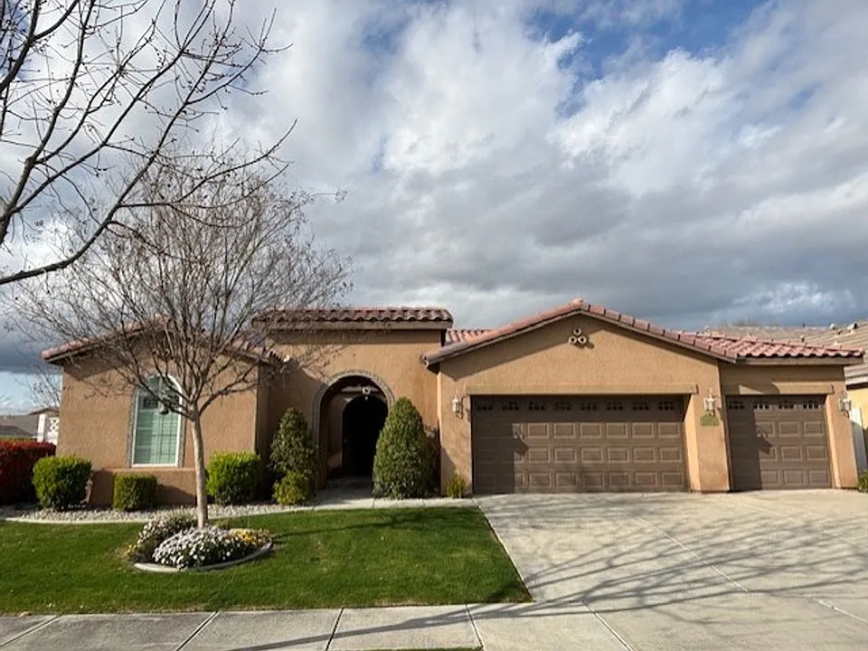 14802 Yellow Lupine Dr