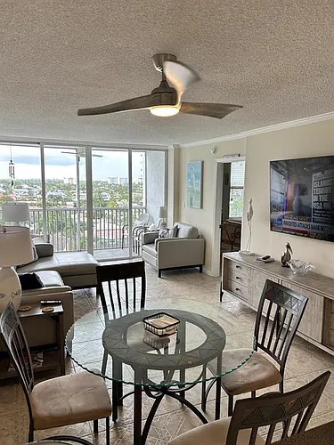 1391 S Ocean Blvd Photo 1