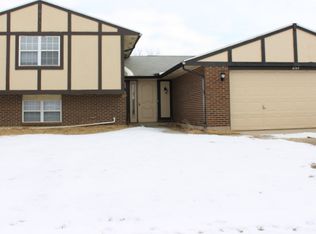 6155 Honeygate Dr, Dayton, OH 45424