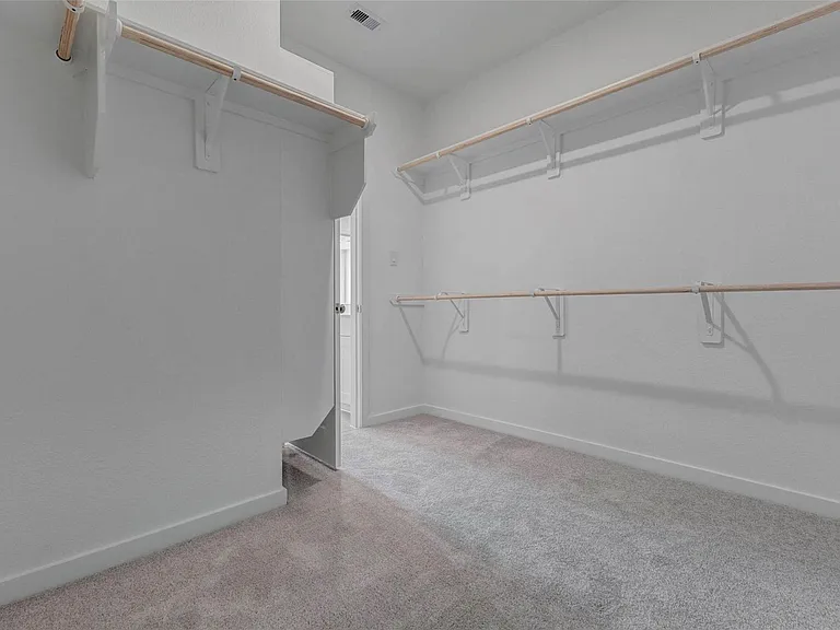 31715 Wild Meadow Dr — Photo 16