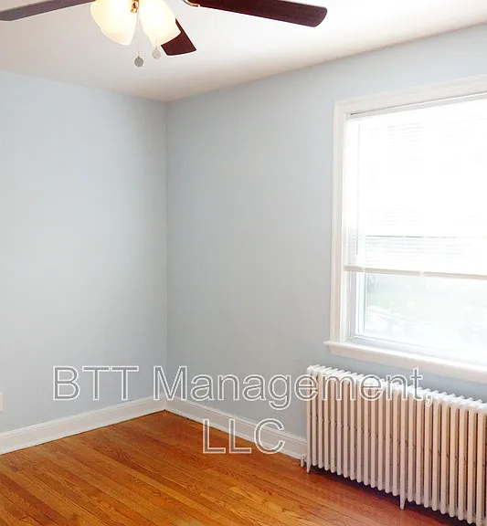 8405 Greenwood Ave #2 — Photo 17
