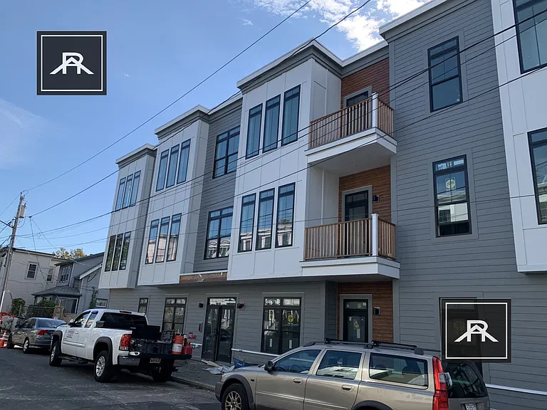 159 Everett St #101 — Photo 7