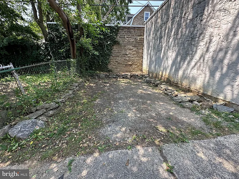 3323 Tilden St — Photo 4
