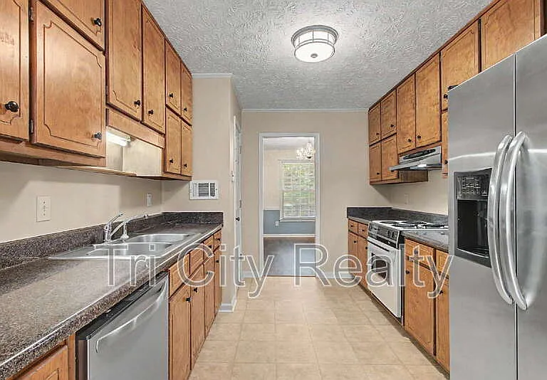 135 Brookside Trce — Photo 16