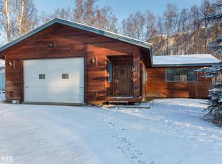 21643 Bear View Pl, Chugiak, AK 99567