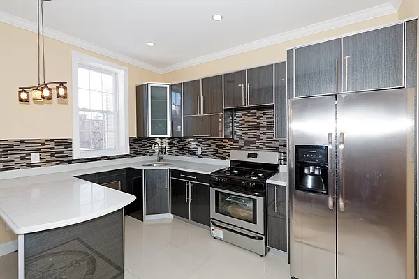 Rented by Mckinley Jones III | media 9