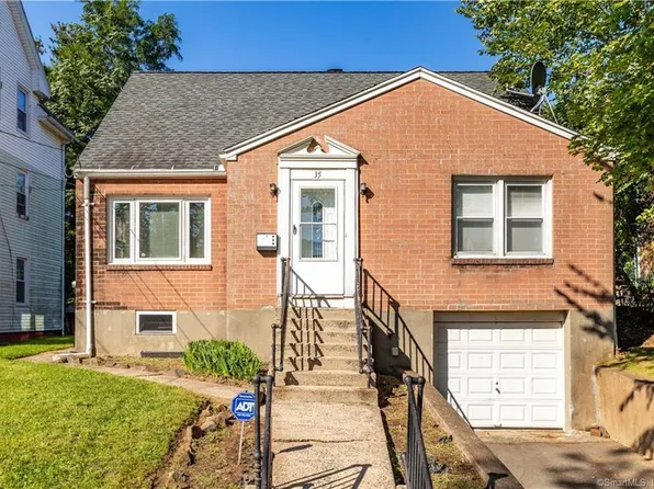 35 Greenwood Street, New Britain, CT 06051