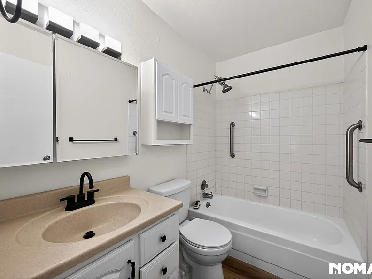 1250 Golden Cir #212 — Photo 20