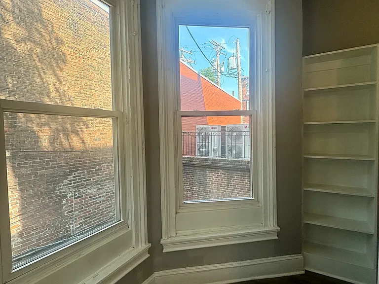 706 Saint Paul St #4 — Photo 8