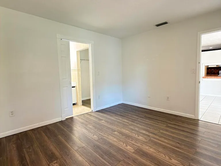 15605 SW 74th Circle Dr #4 — Photo 8