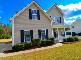 526 Huffmantown Rd, Richlands, NC 28574